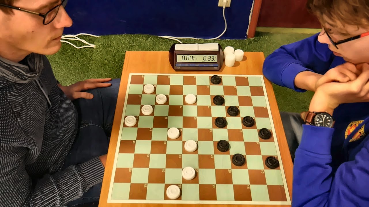 Both Sides Could Win… 8 Key Mistakes in Blitz Checkers!