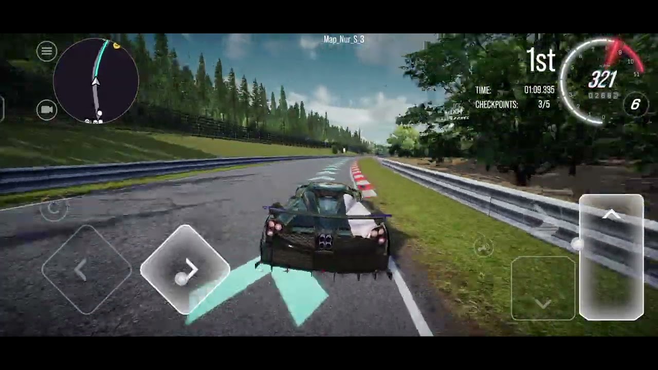 pagani vs koenigsegg on track