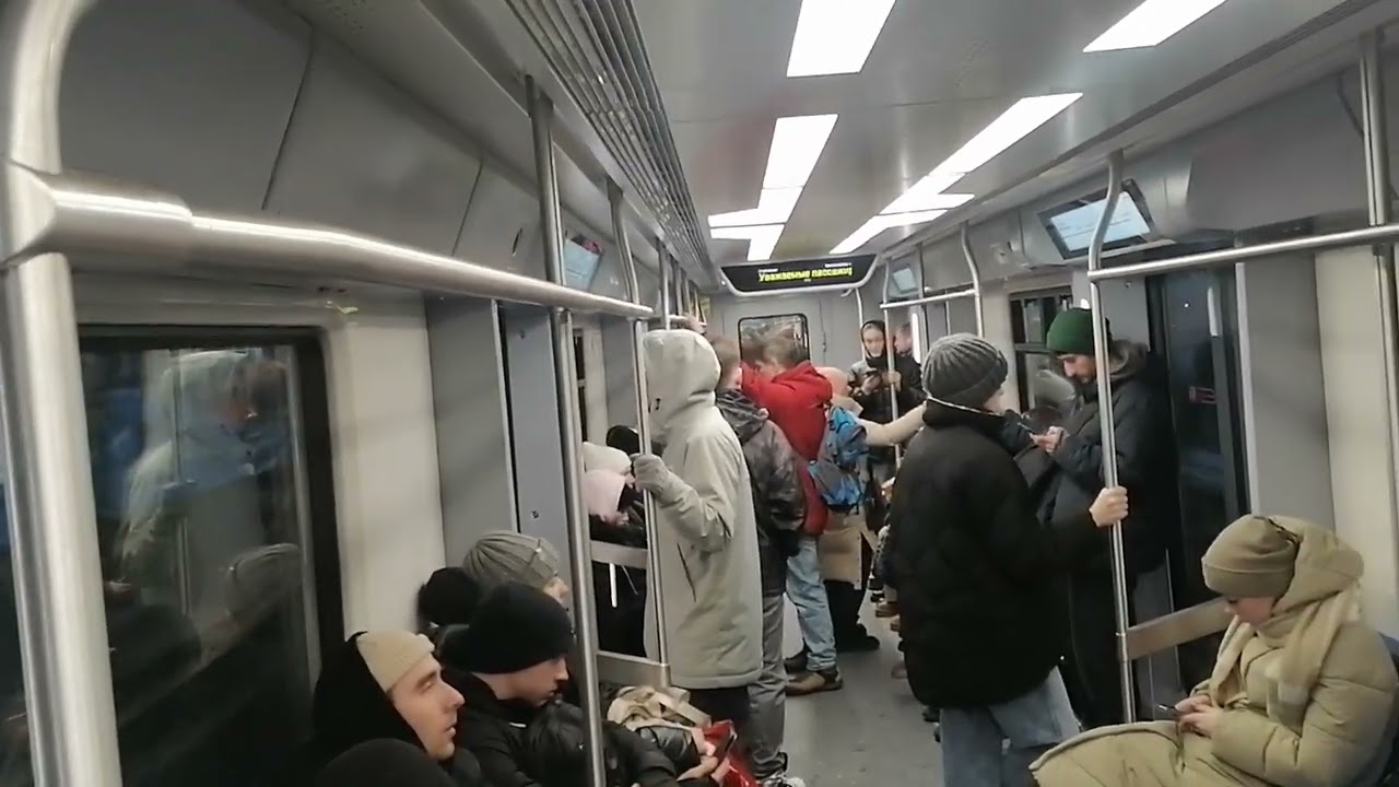 Метро Новосибирск. Студенческая - Речной Вокзал на новом поезде Ермак. 