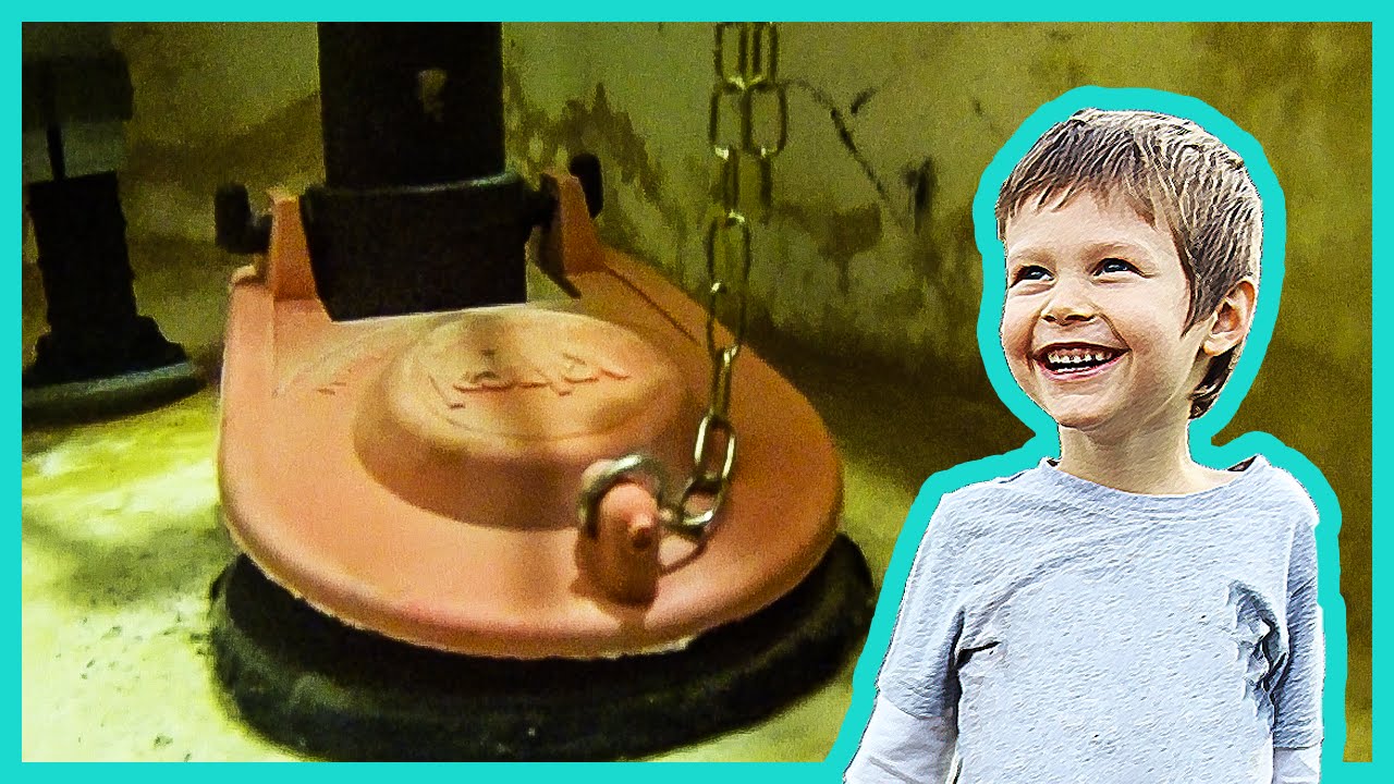 Ride in Toilet Submarine