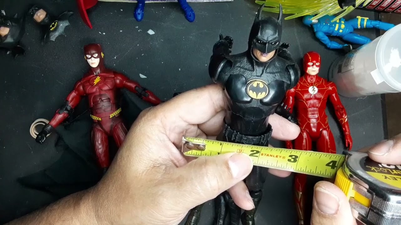Customizing a 1989 Keaton Batman from McFarlane toys, Neca and Mezco.