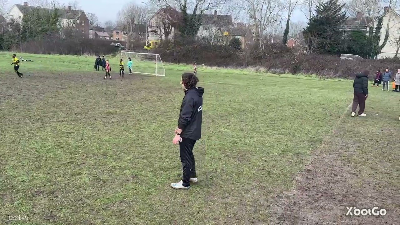 Desire FA U10s vs Clapton Community U10s