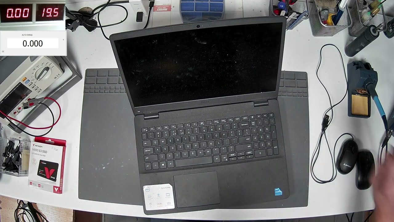 24430 LAPTOP DELL VOSTRO 3500  Nu incarca