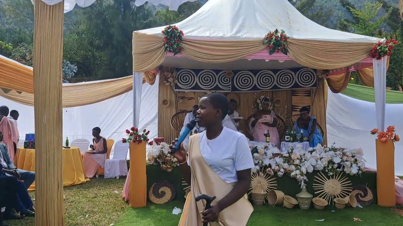 UMWARI WUMUTAHIRA UBIKORA NEZA+250788213357