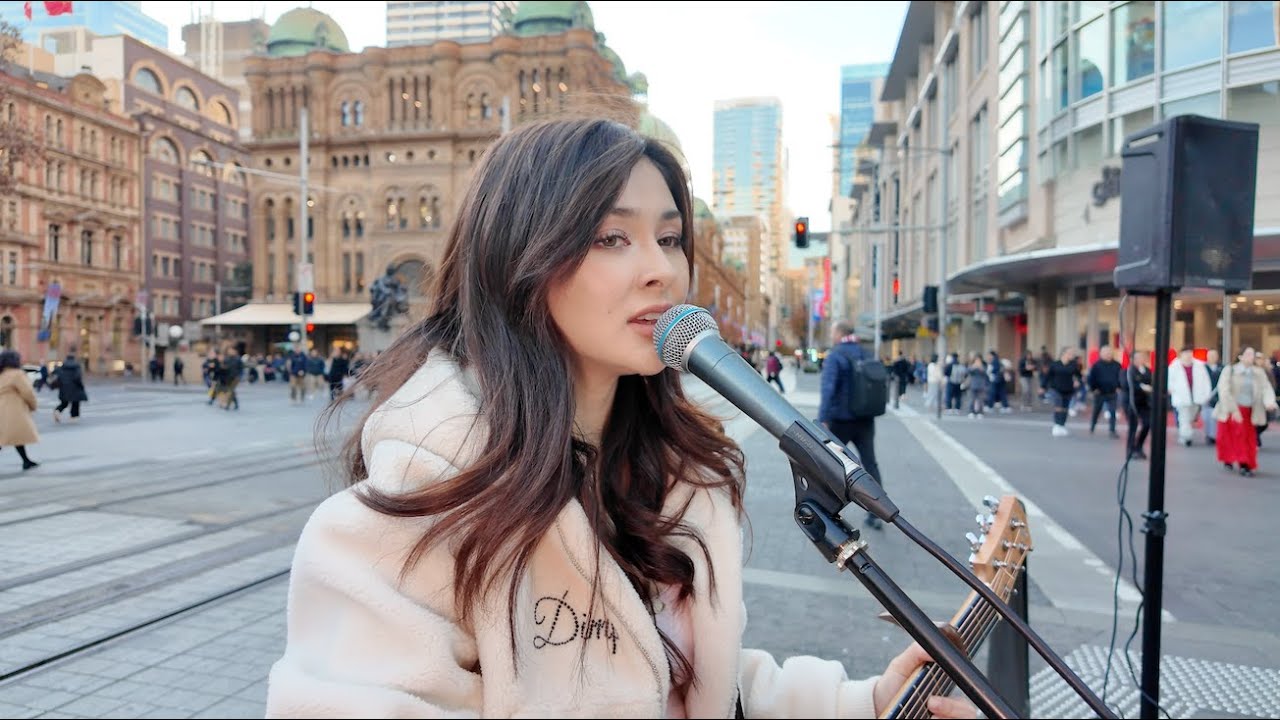 Shirina sings 'Love The Way You Lie' by Rihanna