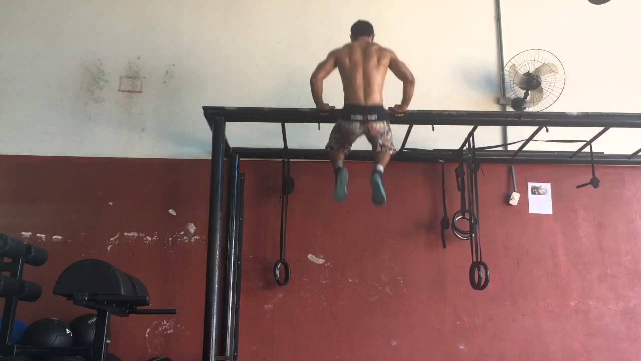 Aprendendo bar muscle up