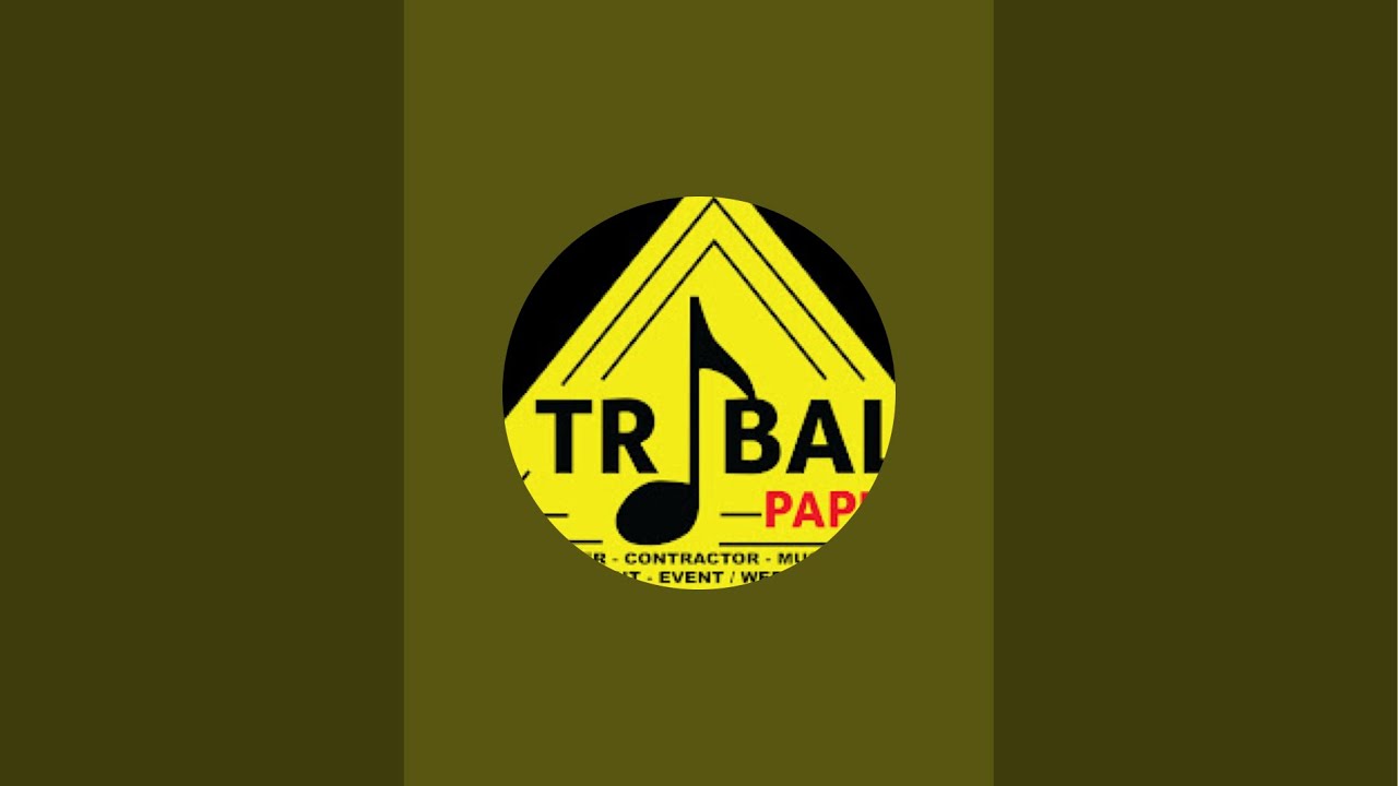Bermain Musik sambil menunggu Pembeli  by Toko Tribal Musik Nabire