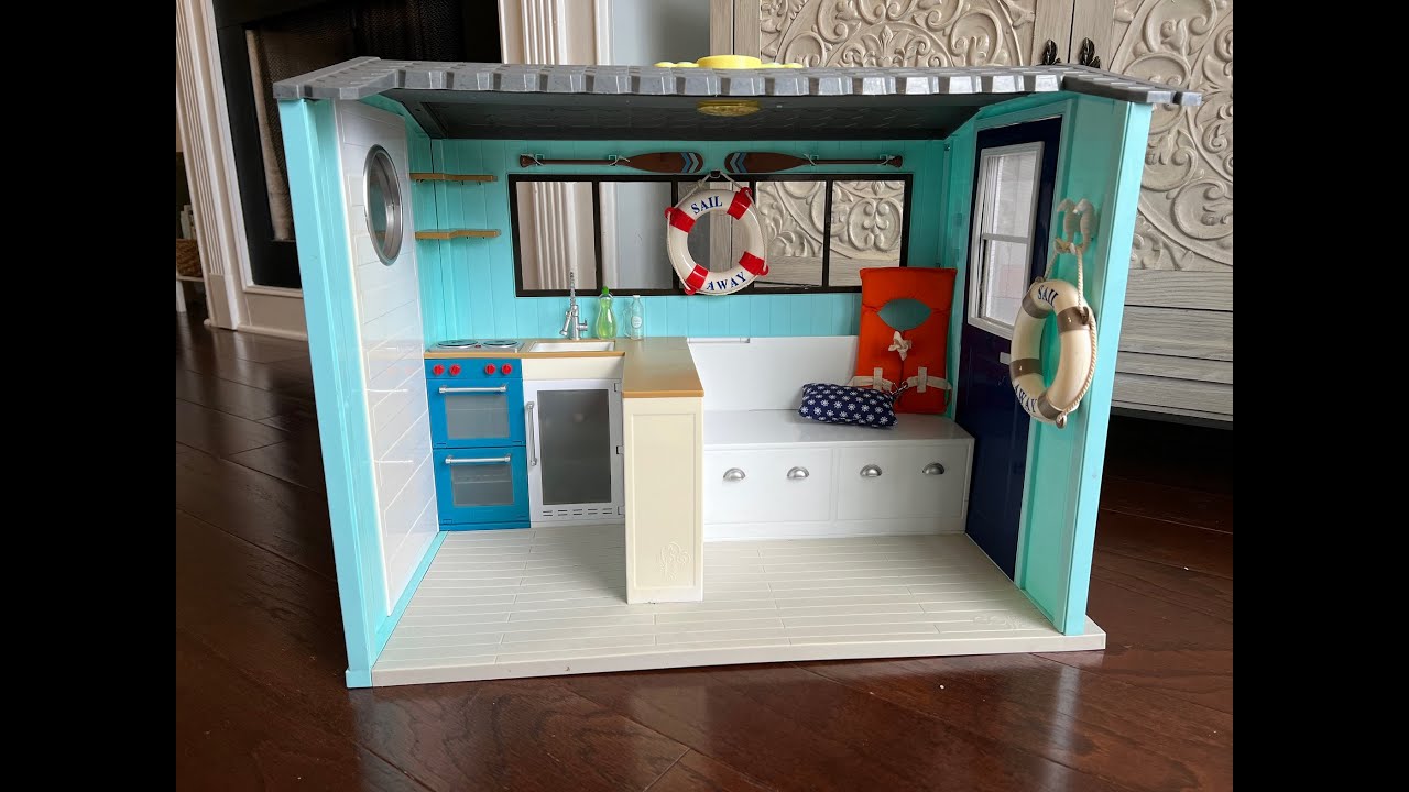 From Trash to Treasure!! I found a perfect condition Our Generation Beach House in the trash!!