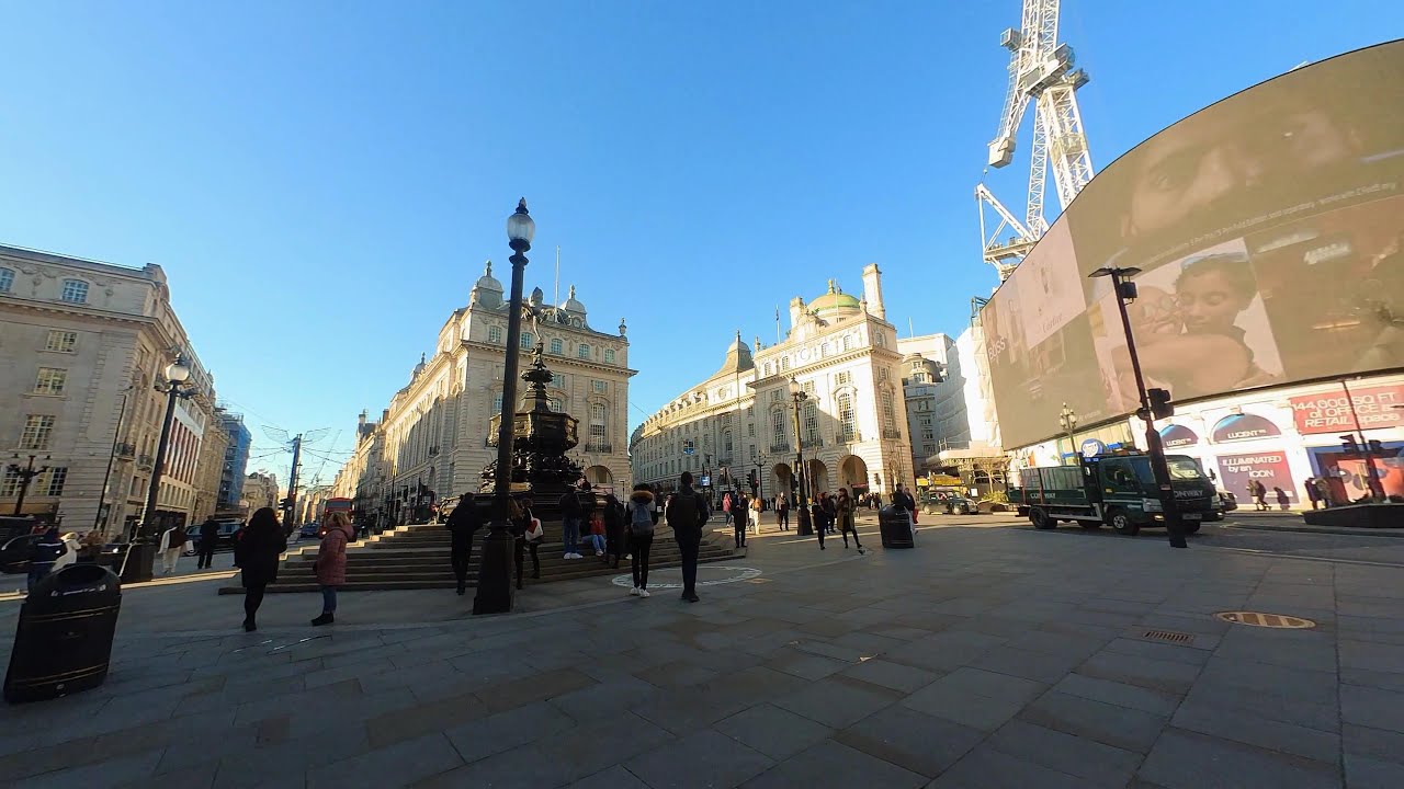 Piccadilly to Leicester square in a walking tour