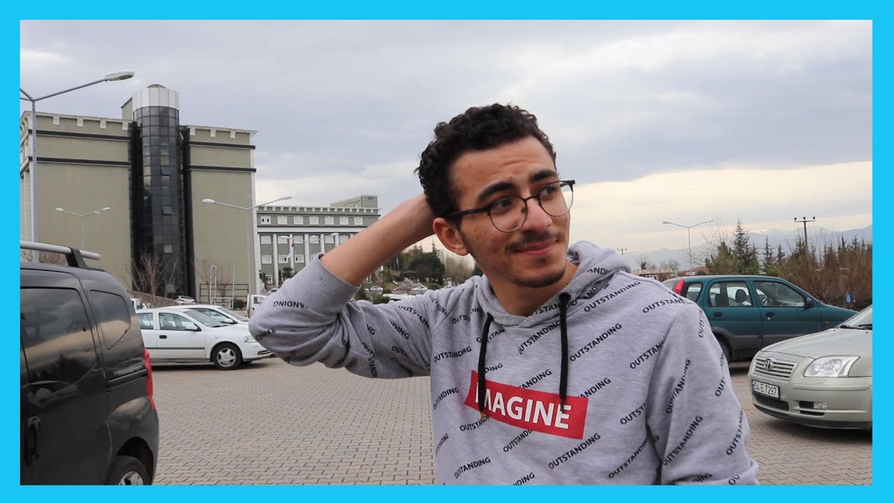إتعاركت مع دكتور في الجامعة 👀😓