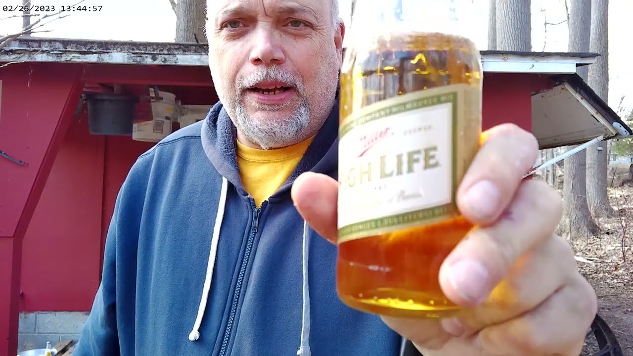 Miller High Life - Ice Bucket Review - 4.6% abv