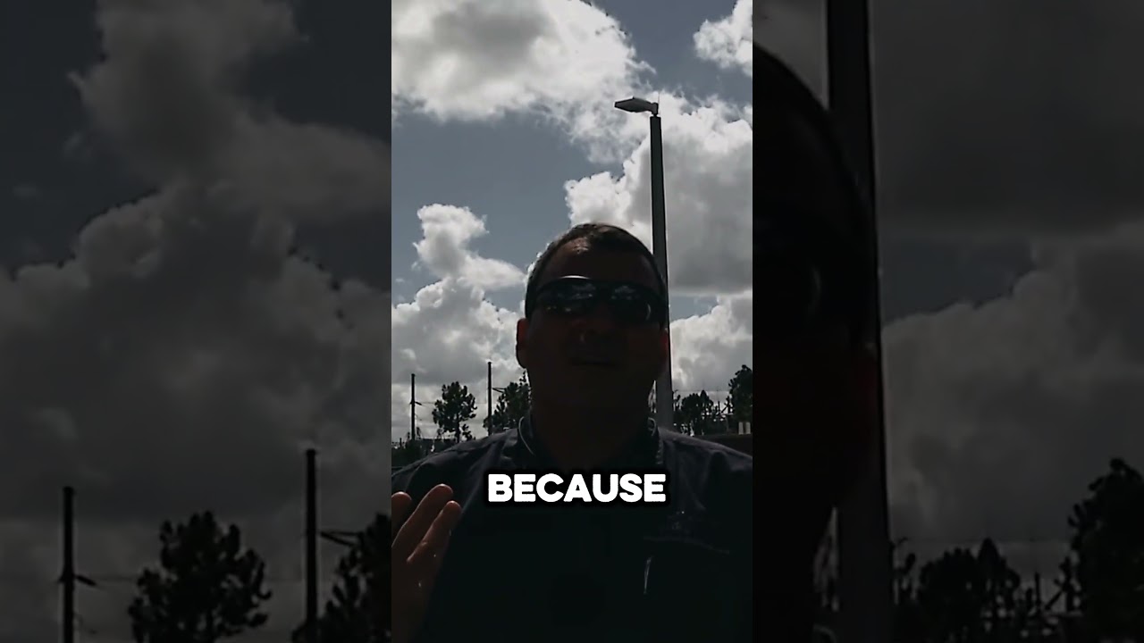 COP DETAINS JOURNALIST FOR FILMING POLICE CARS! 🚔 #firstamendment #idrefusal #copwatch