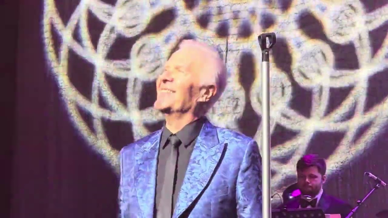 ABC WInter gardens Blackpool playing The Look of Love