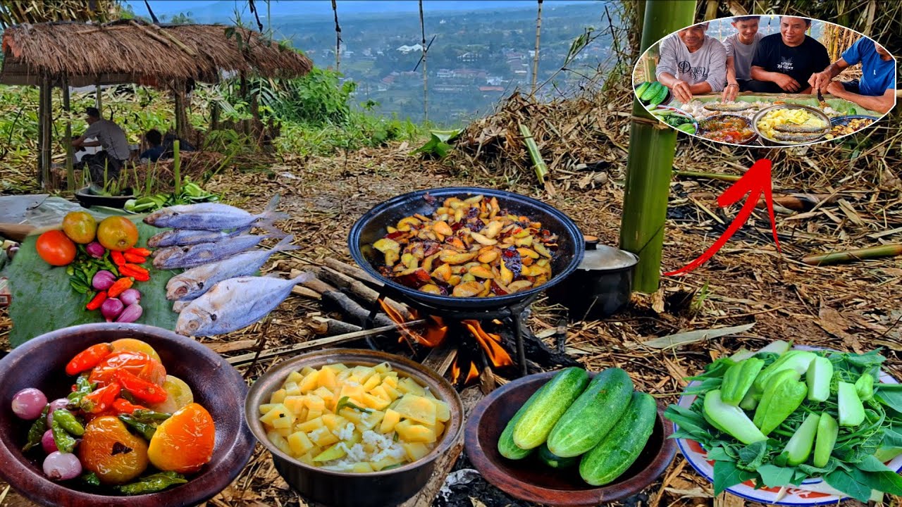 LIWETAN DI SAUNG SA'AT HUJAN DERAS RASANYA SENIKMAT INI‼️SAMBEL BELEDAG,GORENG PEDA,JENGKOL BUMBU