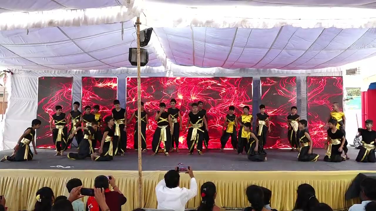 5th Boys Dance