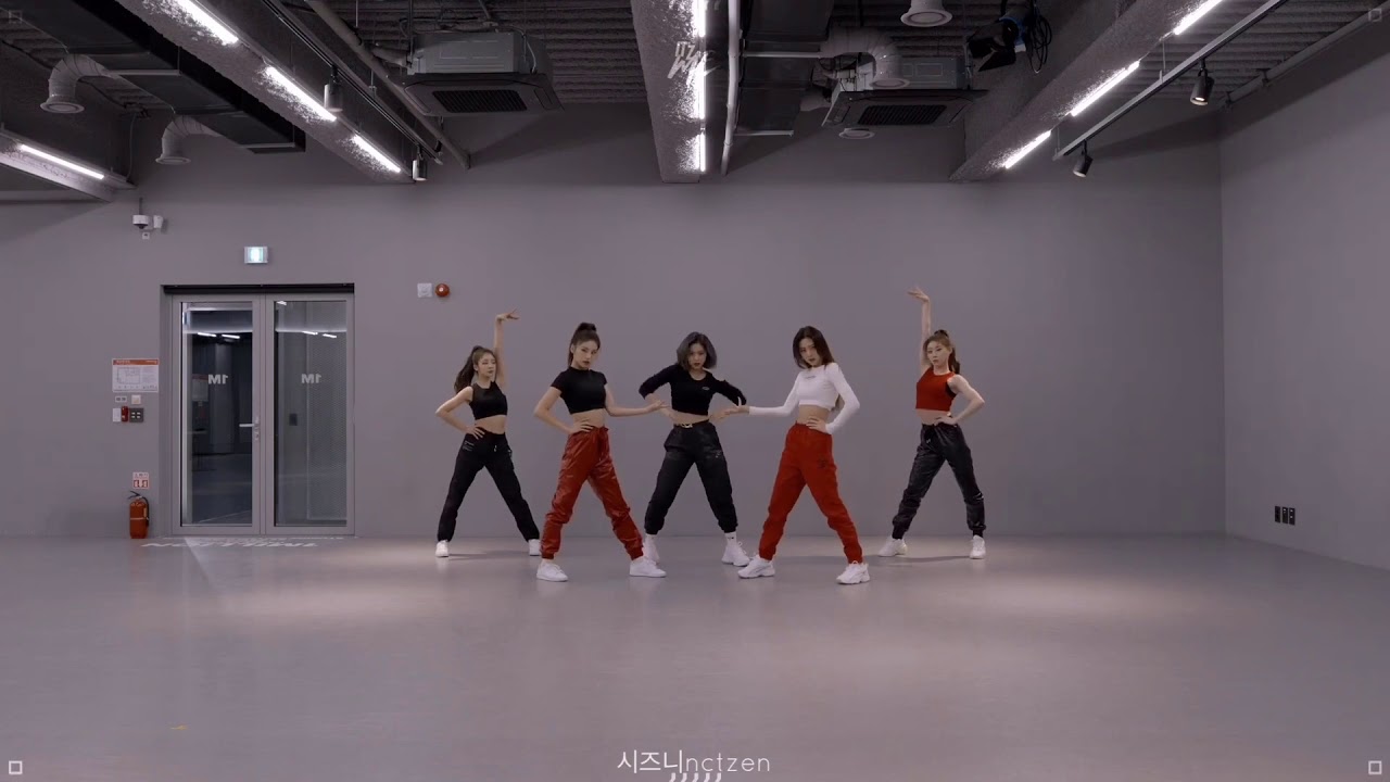 ITZY 있지 ‘Boss Bitch’ Dance Practice Video [magic dance](updated)
