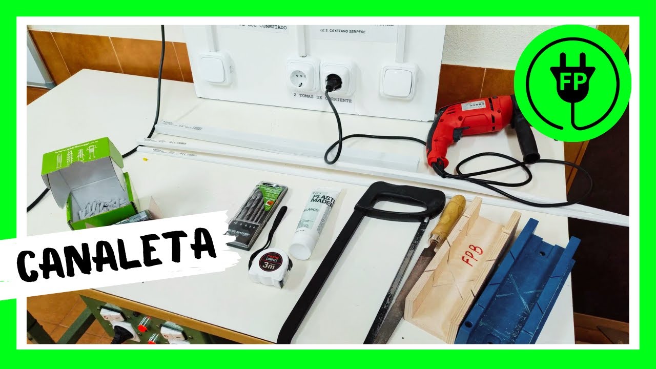 Instalación eléctrica: CANALIZACIÓN en SUPERFICIE mediante CANALETA o CANAL DE INTERIOR