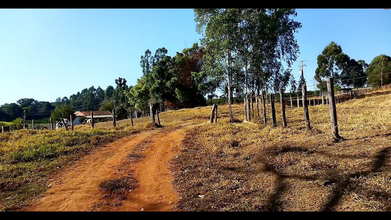 Sitio Peróbas, Sr João Viúvo cuida de tudo, Minas de agua,  Galinha caipira horta árvore e animais