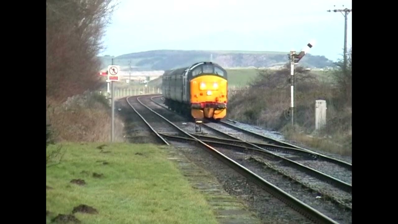 DRS class 37  Loco hauled passenger trains on the Cumbrian Coast line part one Training 5T20 and 5T2
