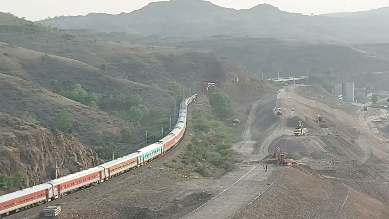 Indian Railway Bangalore City -Jodhpur Express Amazing View Passing Viaduct   Bridge & Tunnel