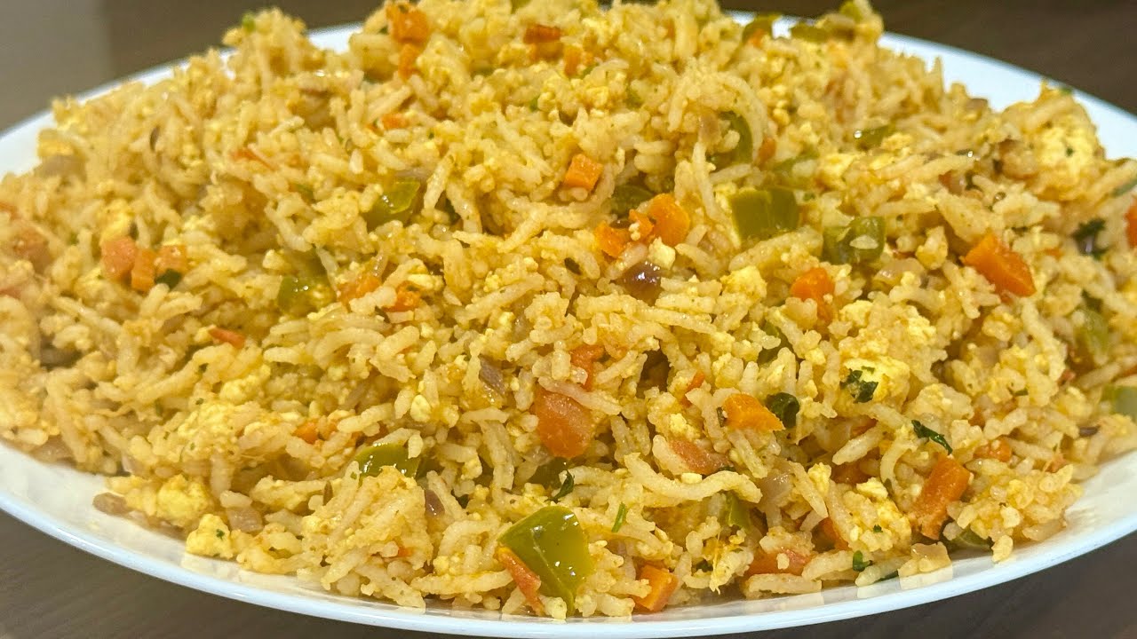 Veg Paneer Rice - Easy & Healthy Lunch Box Recipe - Paneer Rice Recipe - Paneer Bhurji Rice Recipe