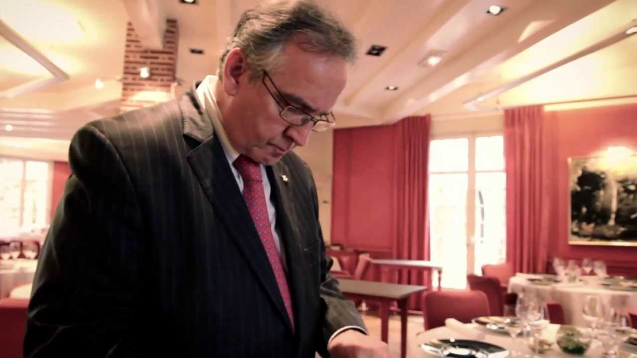 L'art du Service selon Jacques Coussau (Relais de la Poste, Relais & Châteaux, 2 étoiles Michelin)