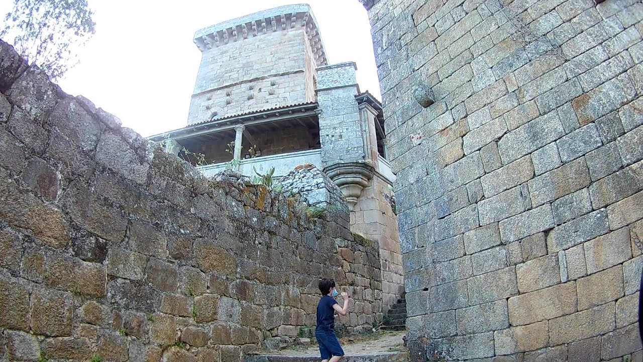 El poderoso Castillo de Monterrei, refugio de reyes y guerreros. GAMBERROS VIAJEROS