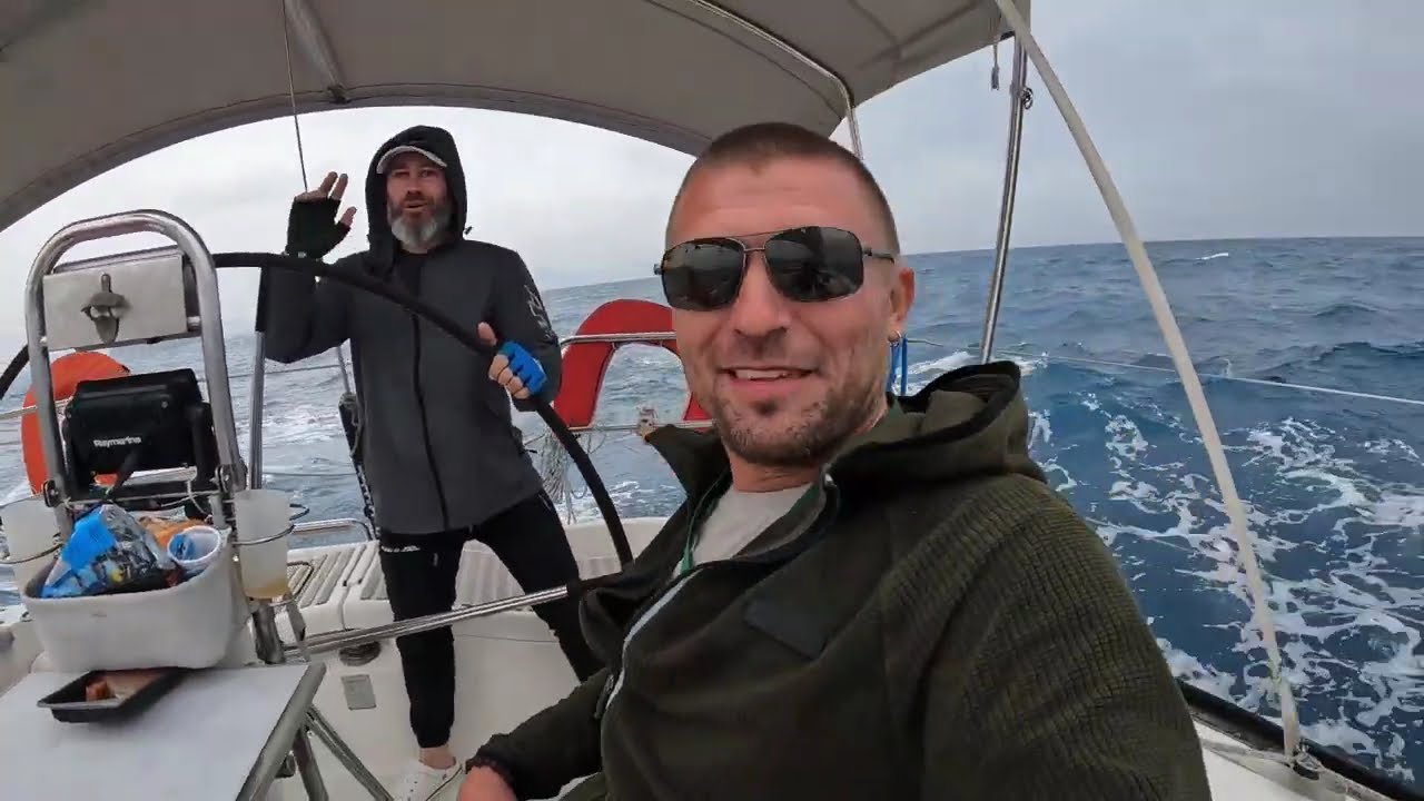 Шторм в Турции. Сложности походов на ПАРУСНОЙ ЯХТЕ. Лучший пляж Олюдениз. Серфинг на Яхти.