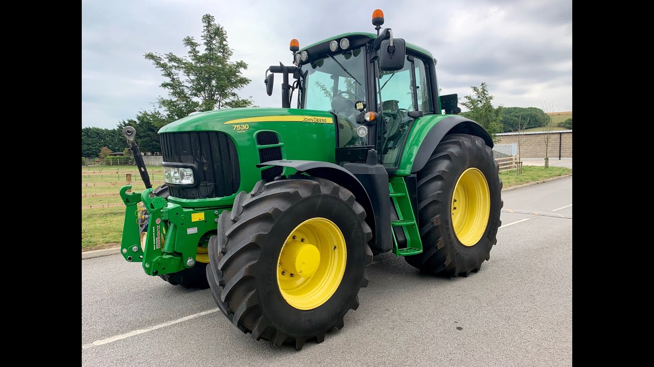 John Deere 7530 Premium Tractor