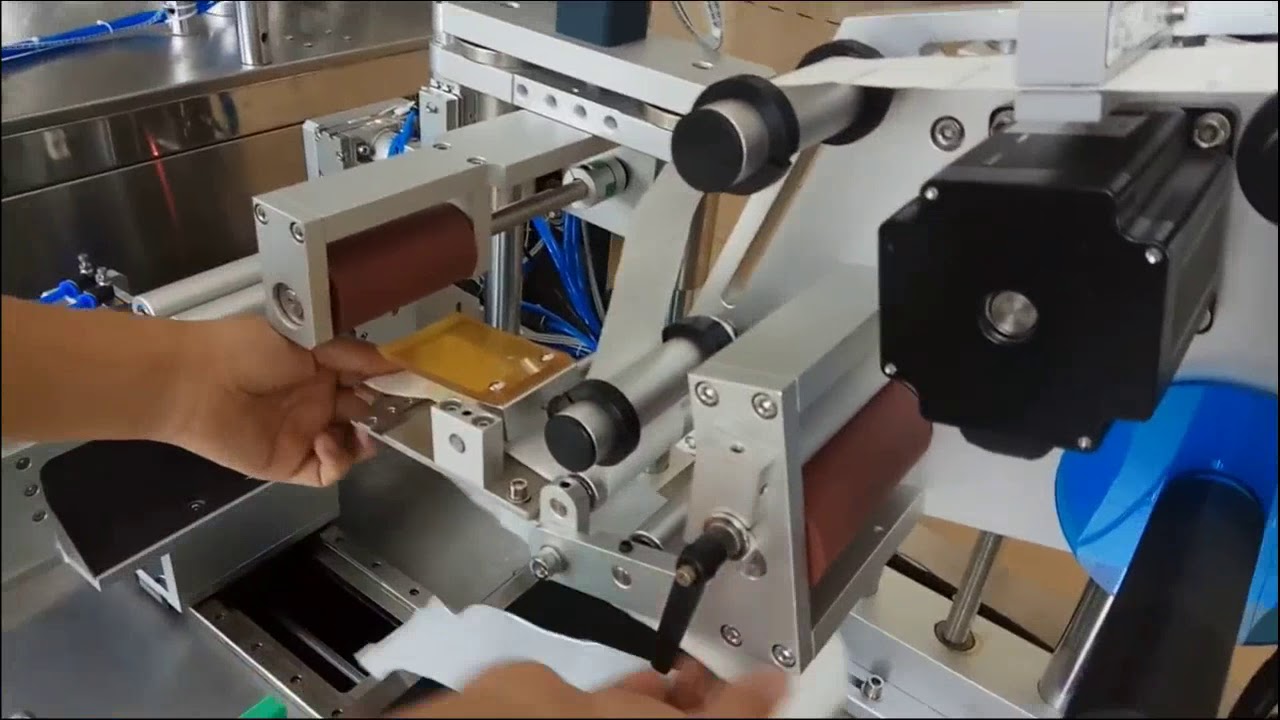 How to operate print and apply labeling machine tutorial