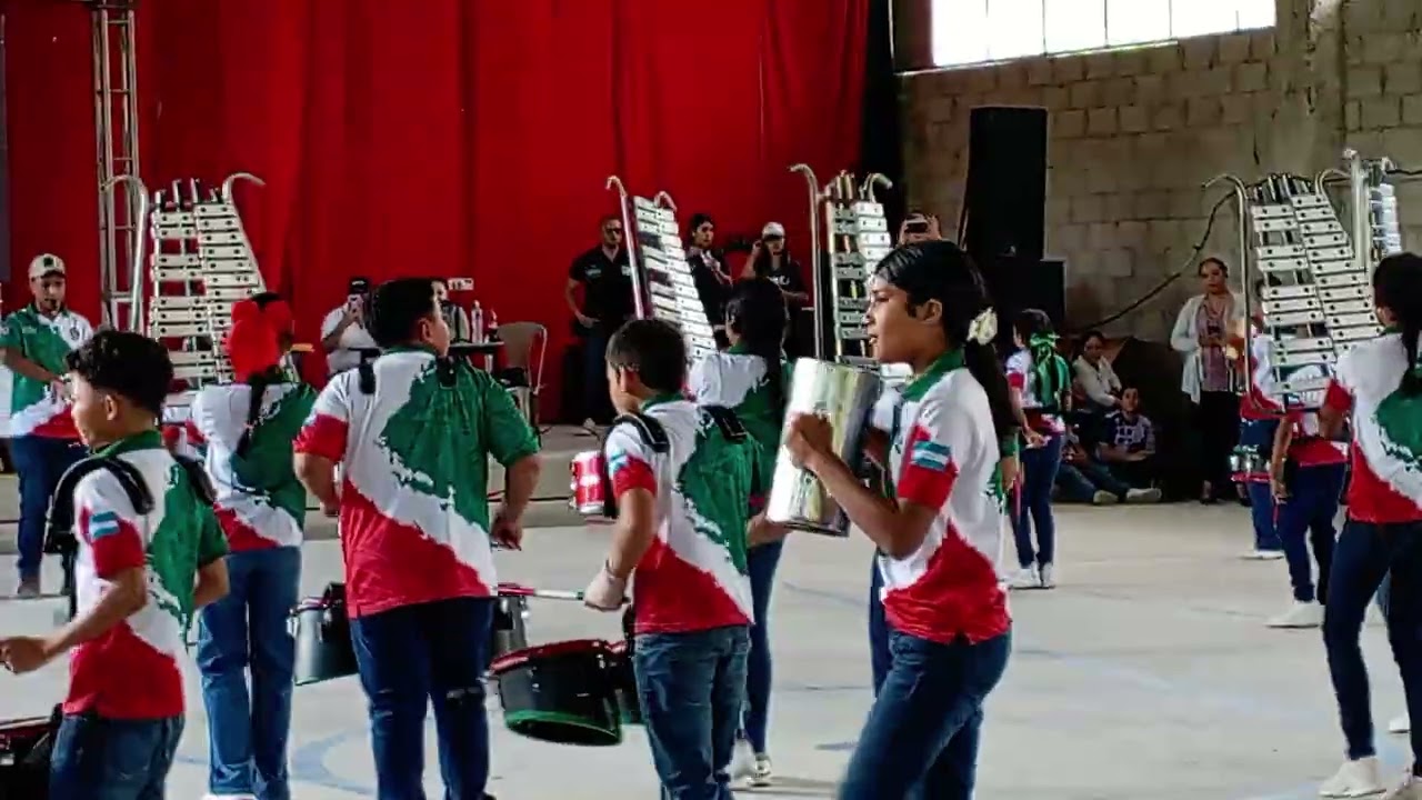 Banda de guerra CEBG República de México en la primera Competencia Inst San Benito 