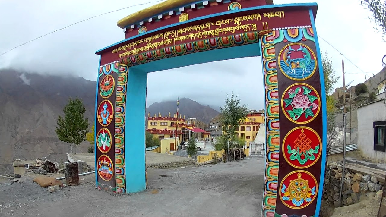Tibet Roads - A 1300 Km ride in Royal Enfield