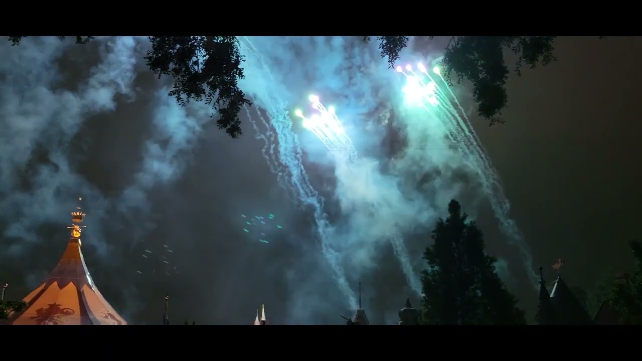 Disneyland fireworks 05/01/22