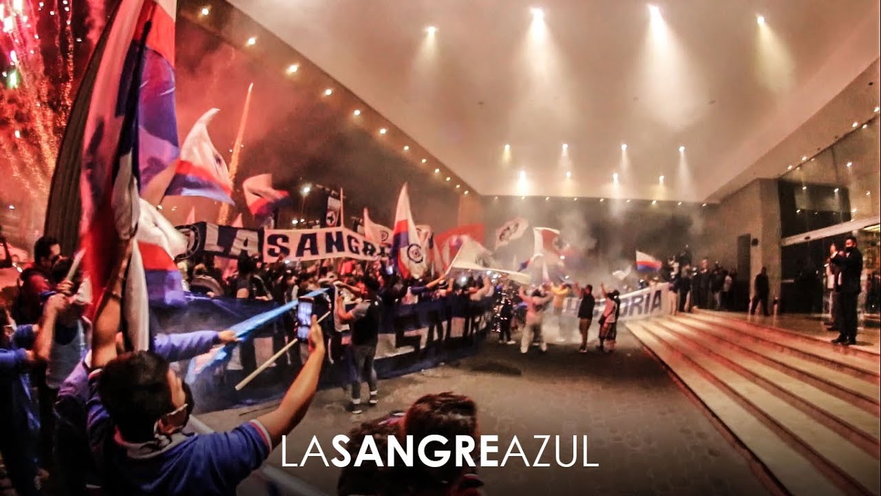 LA SANGRE AZUL -  Serenata previo al Cruz Azul vs Toluca 2021