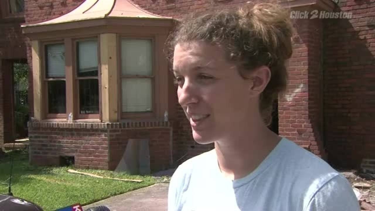Woman fights back against thief