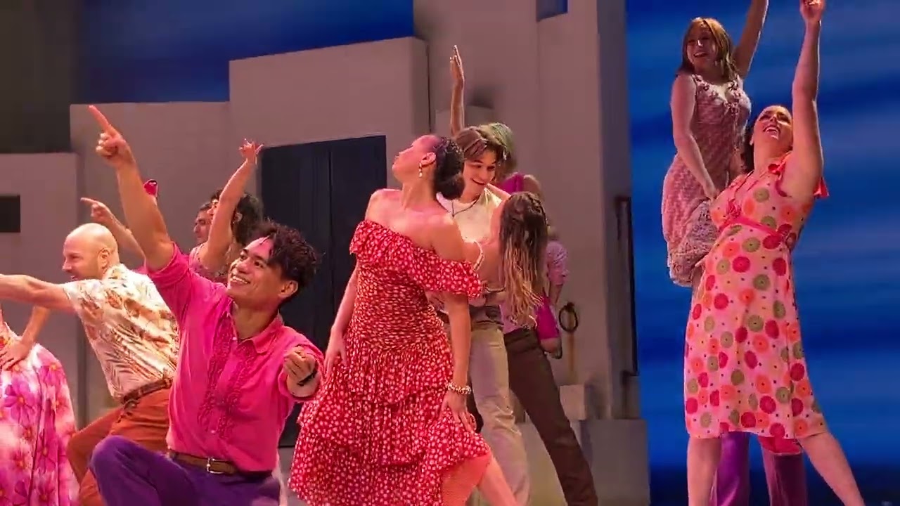 Mamma Mia finale and bows