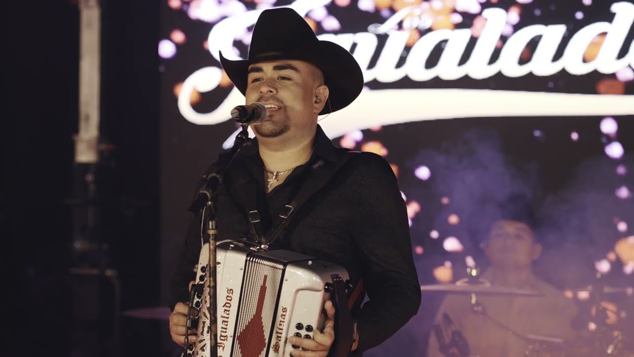 Los Igualados - A tu Corazón (en vivo)