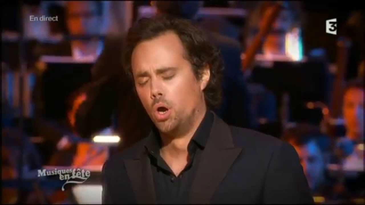 Julien Behr - Donizetti - L'Elisir d'Amore - Orange - 2014