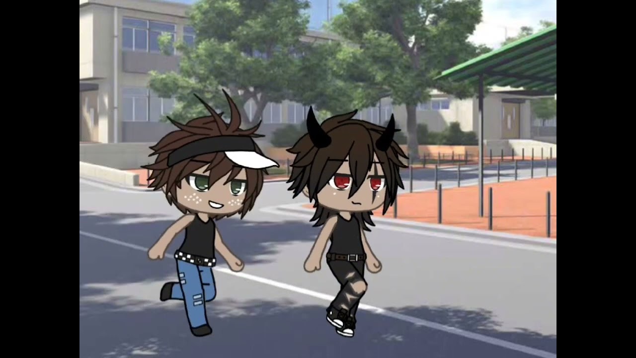 2 Chicos un Ba&ntilde;o p&uacute;blico #gachalife