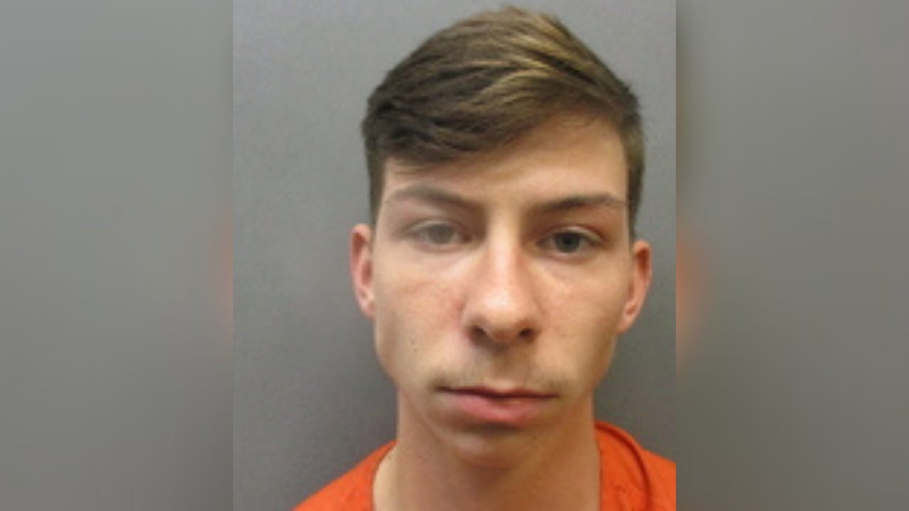 American Idol Contestant Cecil Ray Baker Arrested