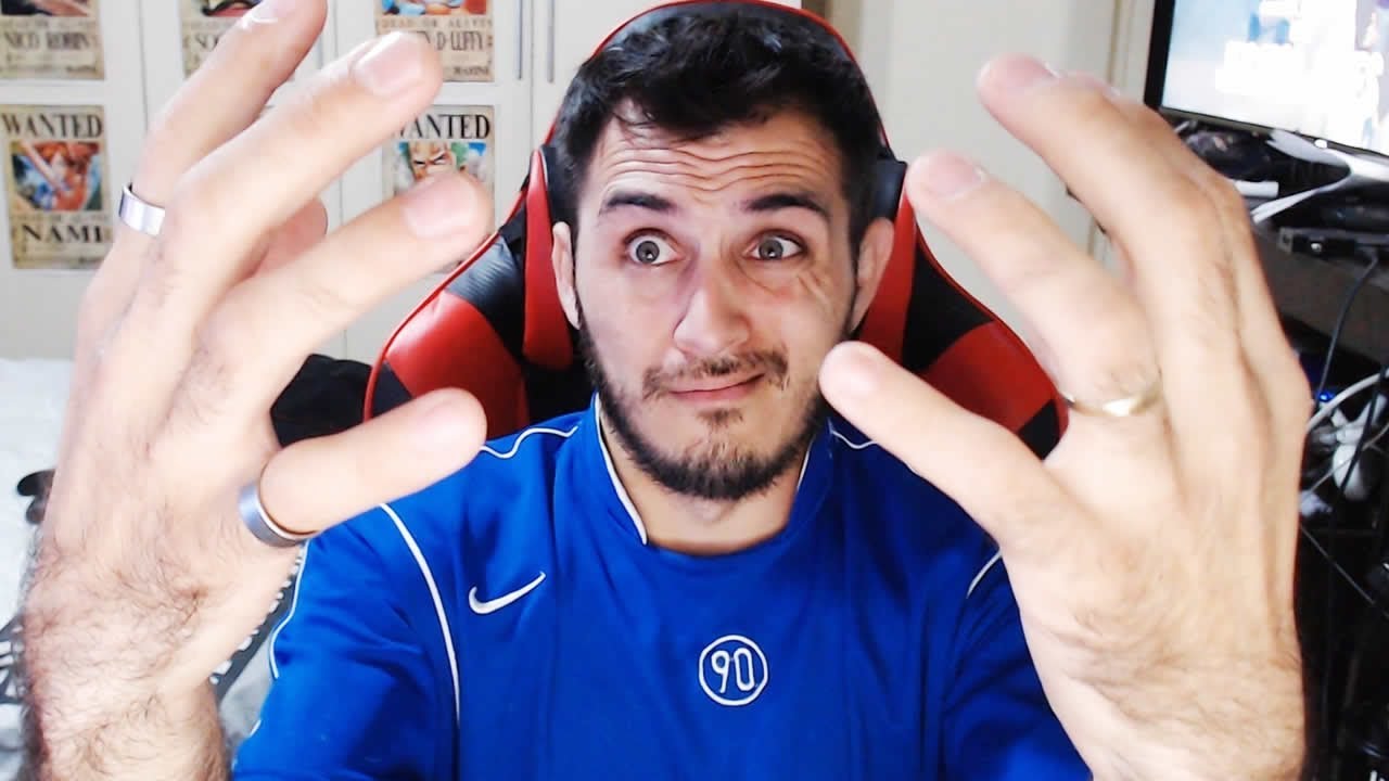 JORGE REACCIONA A SUS MANOS (Si, no es broma el titulo)