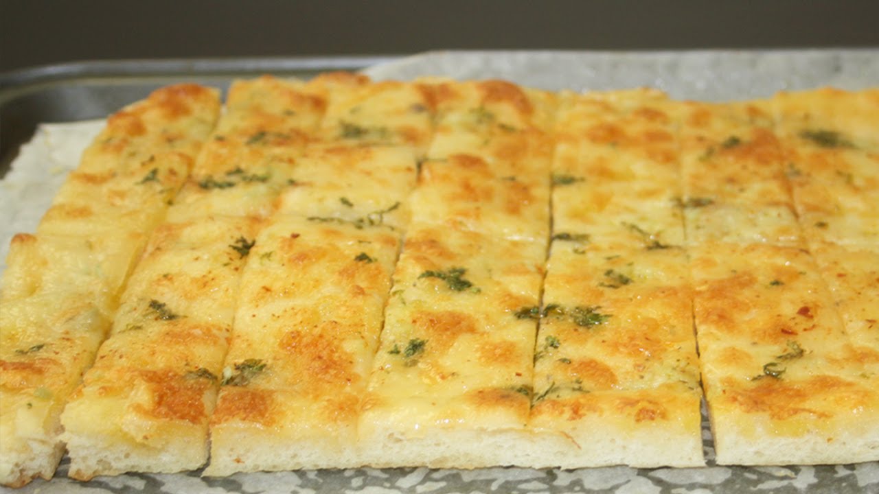 Cheesy garlic bread sticks | Garlic bread sticks | Cheesy garlic bread recipe from scratch