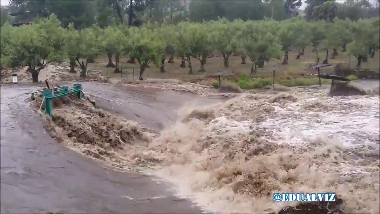 Riada Jevero y Carreciá, Acebo
