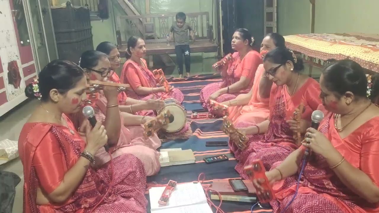 🌹 સરસ ભજન છે.....હોળી રમવા આવજો.. 🌹લખેલુ છે )#satsang bhajan @geeta_patel930 