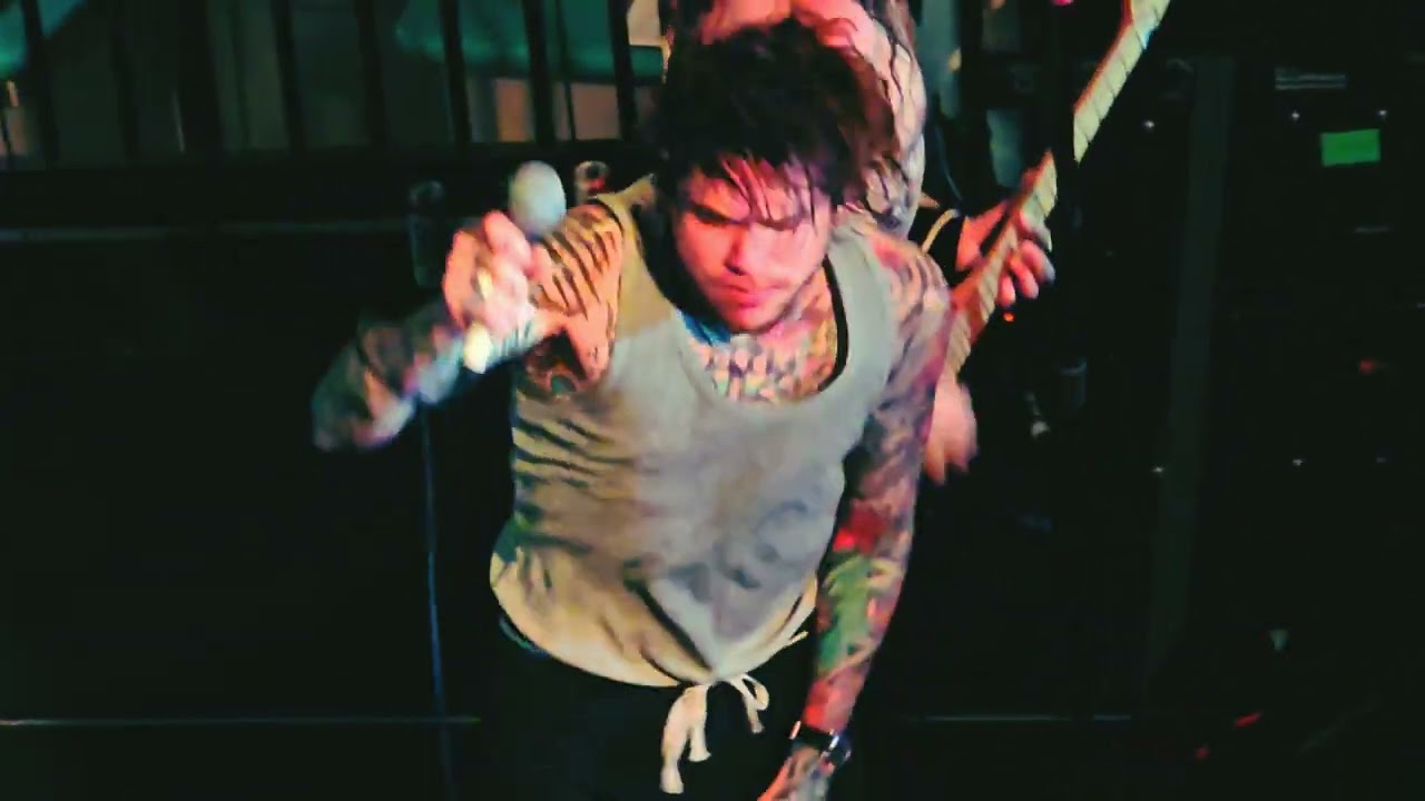 The Devil Wears Prada - Hey John, Whats You Name Again - Emo's Not Dead Cruise 2024 Zombie EP Set