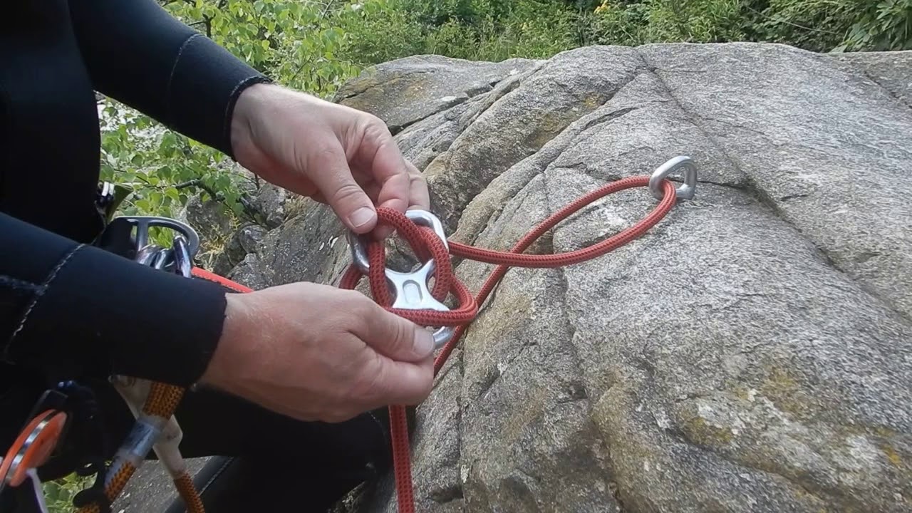 ontkoppelbare abseil met een abseilacht