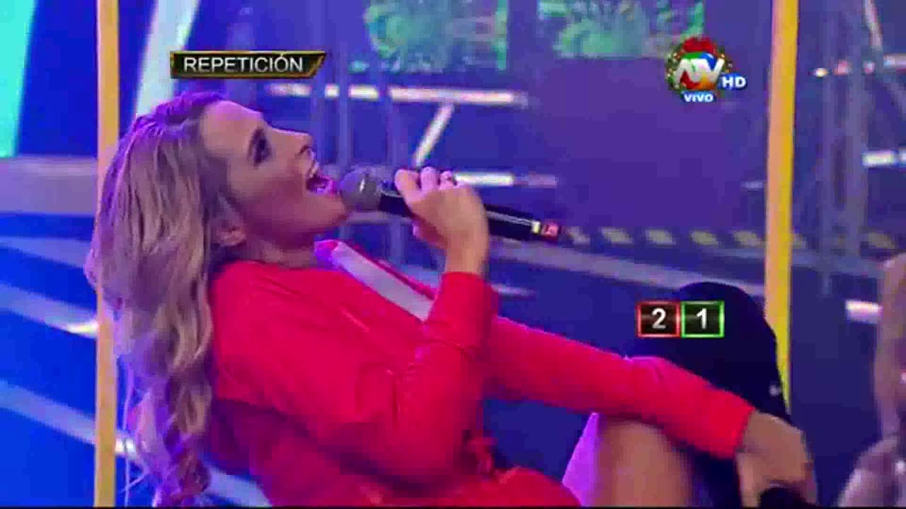 COMBATE 9/12/2015 La caída Graciosa de Macarena Gastaldo en Vivo