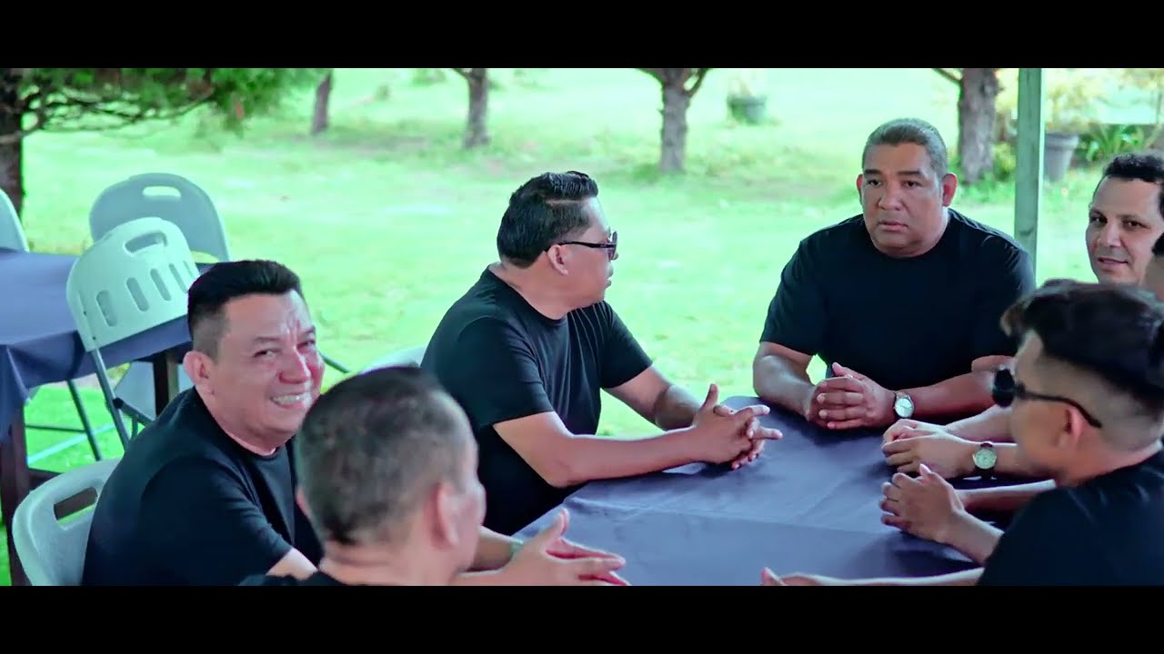 NO ME DEJES - GRUPO SINAI (OFICIAL VIDEO)