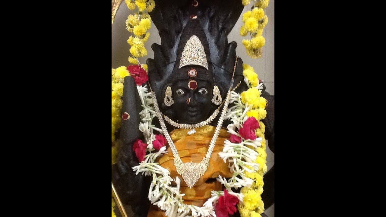 Sri Muthumariamman Temple Kadaperi Aadi Festival Theemithi (தீமிதி) Festival Kaappu Kattuthal 2022