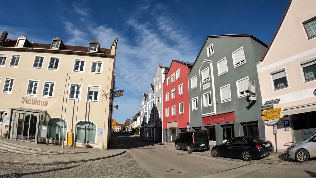 D: Wartenberg. Oberbayern. Eindrücke aus der Ortsmitte. November 2025